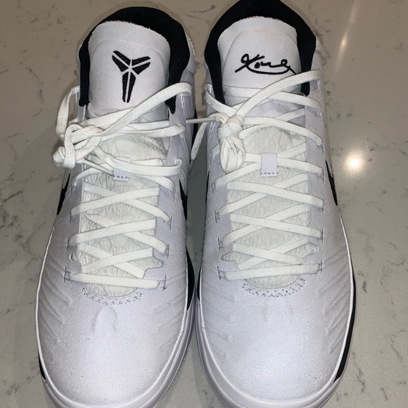 🔐 MENS SIZE 12 KOBE AD TB PROMO BASKETBALL SHOE - Picture 3 of 4